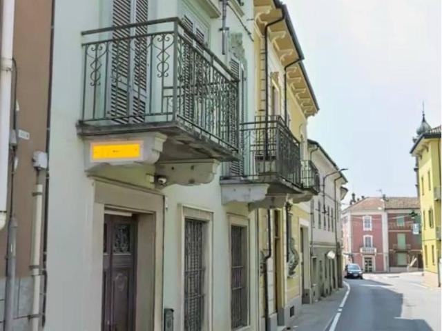Casa Indipendente in in affitto da privato a Castelnuovo Belbo via Vittorio Emanuele ii, 38, giardino, box, da privato TrovaCasa
