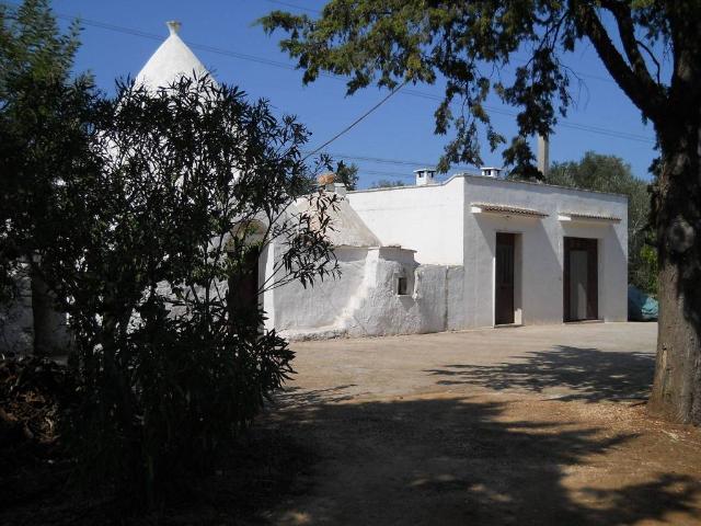 Casa Indipendente in in affitto da privato a Francavilla Fontana contrada Capece, 1, da privato, caminetto, piscina TrovaCasa