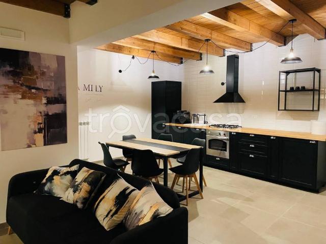 Casa Indipendente in in affitto da privato a L'Aquila strada Madonna di Roio, 56, da privato, nuova costruzione, lavatrice TrovaCasa
