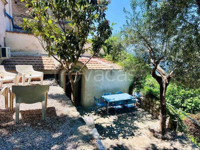 Casa Indipendente in in affitto da privato a Massa Lubrense via Baccoli, 14, giardino, da privato TrovaCasa