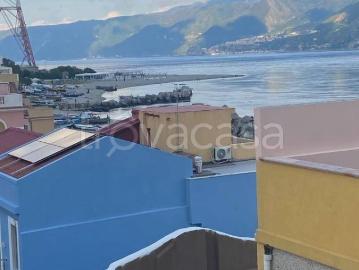 Casa Indipendente in in affitto da privato a Messina via Torre, 26, da privato, fronte mare, cucina abitabile TrovaCasa