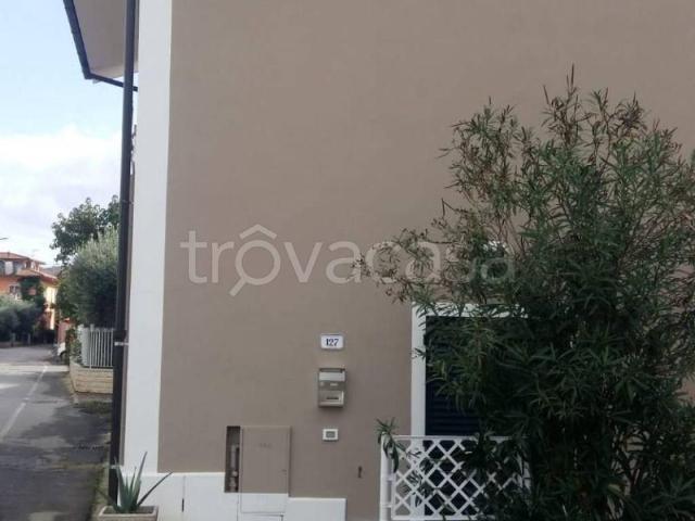 Casa Indipendente in in affitto da privato a Monsummano Terme via del Catano, da privato, vicinanze negozi, lavanderia TrovaCasa