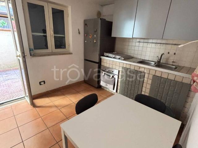Casa Indipendente in in affitto da privato a Napoli traversa Ruggiero il Normanno, 10, terrazzo, da privato, parzialmente arredato TrovaCasa
