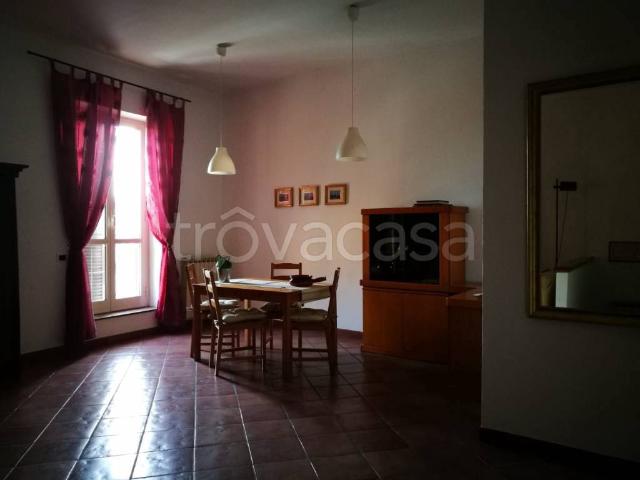 Casa Indipendente in in affitto da privato a Nepi via delle Scalette, 9, arredato, da privato, caminetto TrovaCasa