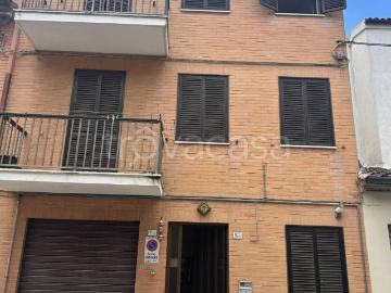 Casa Indipendente in in affitto da privato a Porto San Giorgio via Mauro Macchi, 103, box, da privato, sala da pranzo TrovaCasa