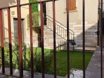 Casa Indipendente in in affitto da privato a Sant'Ambrogio di Valpolicella sant'Ambrogio di Valpolicella, arredato, giardino, terrazzo TrovaCasa