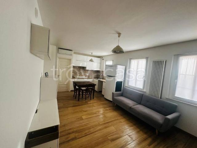 Casa Indipendente in in affitto da privato a San Giovanni Lupatoto via Antonio Fogazzaro, 19, terrazzo, da privato, riscaldamento autonomo TrovaCasa