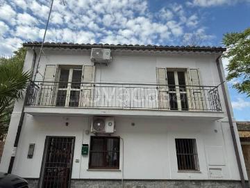 Casa Indipendente in in affitto da privato a Siderno via g. Cimato, 27, da privato, centrale, lungomare TrovaCasa