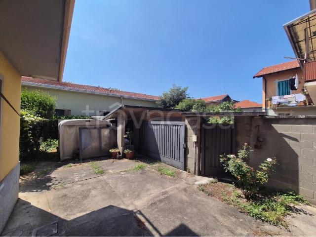 Casa Indipendente in in affitto da privato a Solbiate Olona via Giacomo Matteotti, 10, giardino, box, terrazzo TrovaCasa