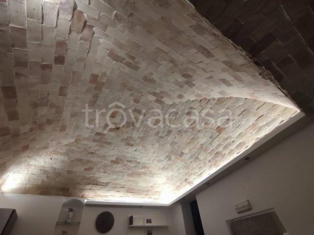 Casa Indipendente in in affitto da privato ad Altamura claustro Michele Oreste, 6, da privato, centrale, lavatrice TrovaCasa