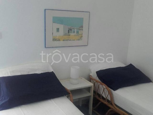 Casa Indipendente in in affitto da privato ad Ardea via Abruzzo, 14, giardino, da privato, doppi servizi TrovaCasa