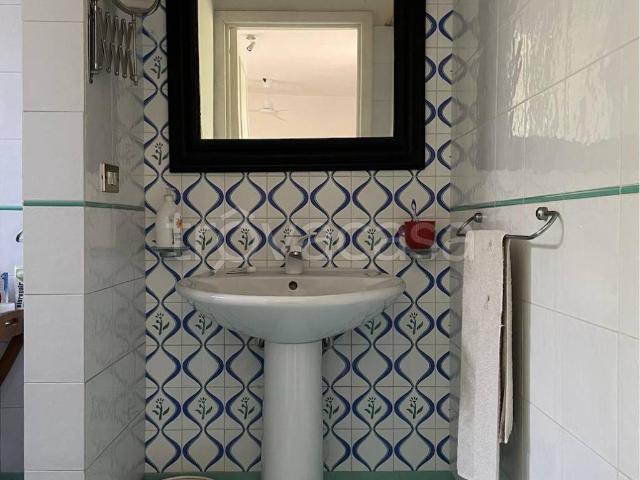 Casa Indipendente in in affitto da privato ad Arnesano via Roma, 1, da privato, caminetto, centrale TrovaCasa