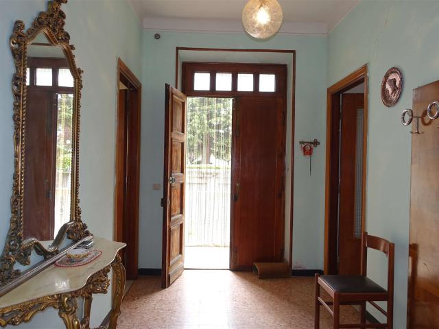 Casa indipendente luminosa in centro paese con giardino priv. 180m² Mombaruzzo
