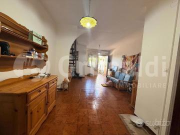 Casa Indipendente Messina [0681 90ARG]