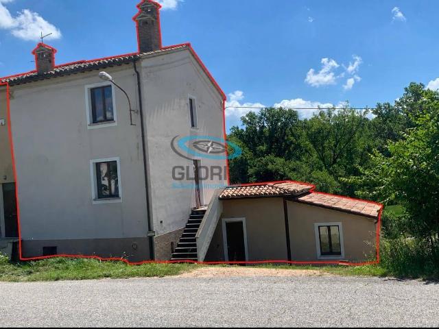 Casa indipendente monolocale 140mq