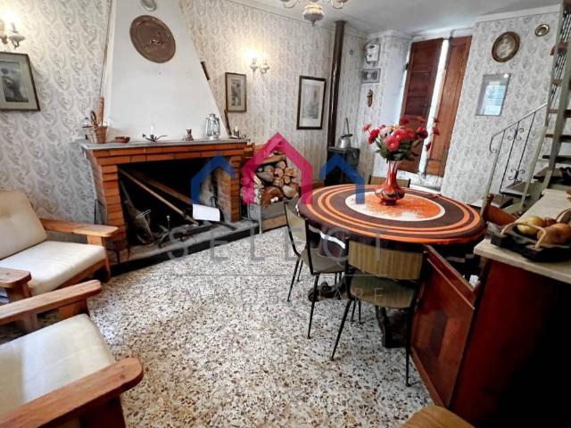 Casa indipendente quadrilocale 106mq