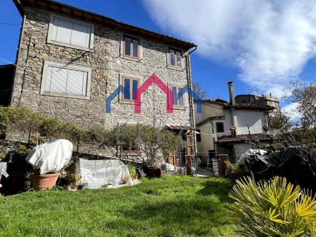 Casa indipendente quadrilocale 115mq