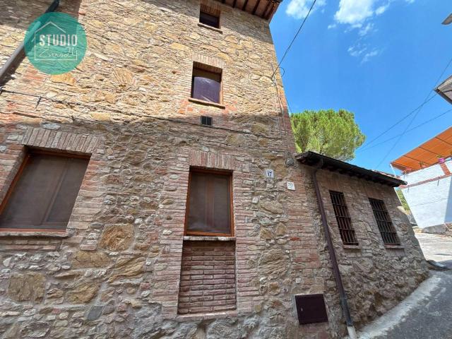 Casa indipendente quadrilocale 120mq