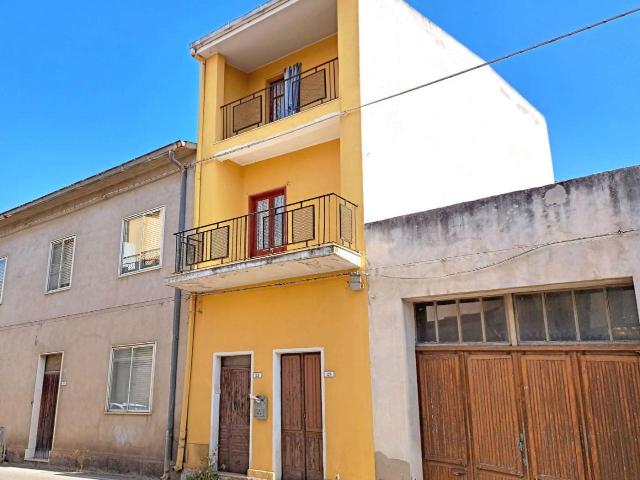 Casa indipendente quadrilocale 250mq