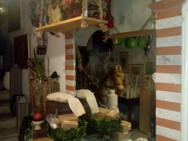 Casa indipendente ristrutturata a Carrara
