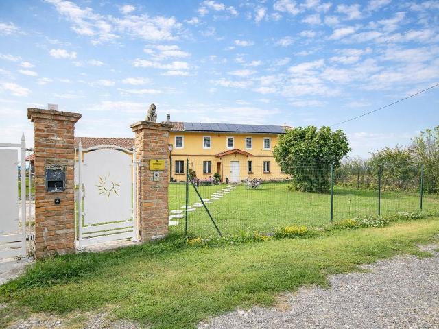 Casa indipendente ristrutturata a Casanova Lonati