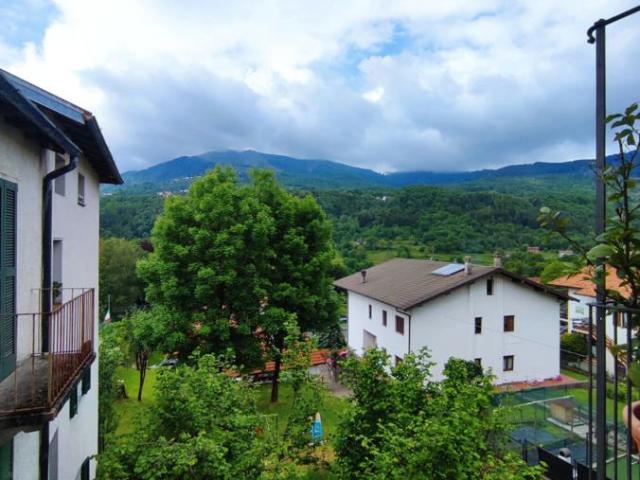 Casa indipendente ristrutturata a Centro Valle Intelvi