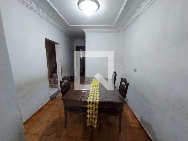 Casa, Industrial, 4 Quartos, 180 m2 Contagem