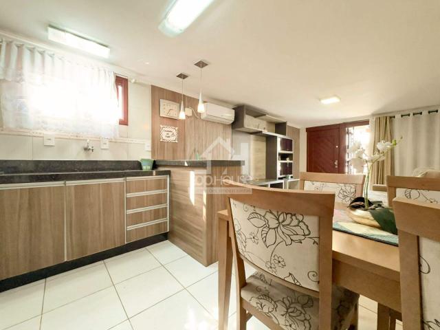 CASA INFERIOR MOBILIADA DE 02 DORMITÓRIOS