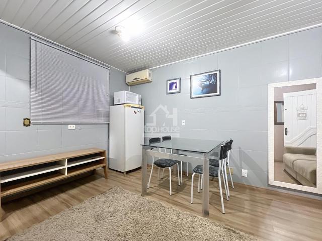 CASA INFERIOR MOBILIADA DE 2 QUARTOS!