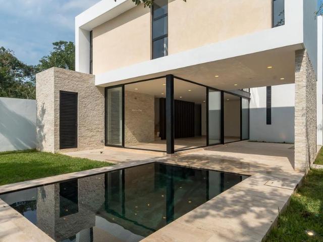 Casa inteligente en venta en privada residencial Tamara