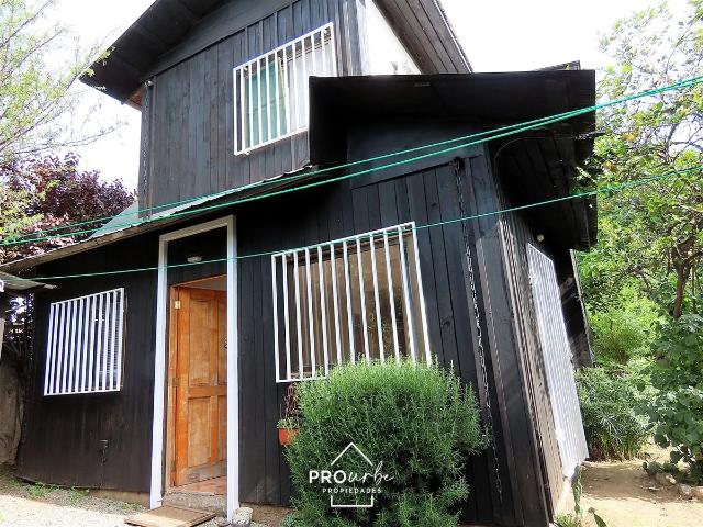 Casa Interior En Arriendo 2d 2b Bod. 1 Est. Limache
