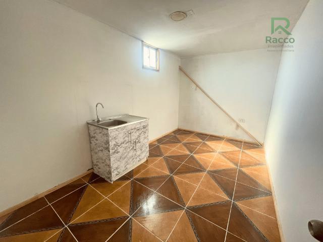 CASA INTERIOR, ENTRADA INDEPEN
