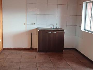 Casa interior solida 52 M2, con entrada independiente