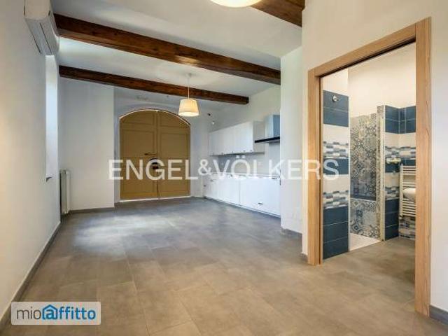 casa Isolotto e legnaia