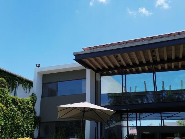 Casa Jurica