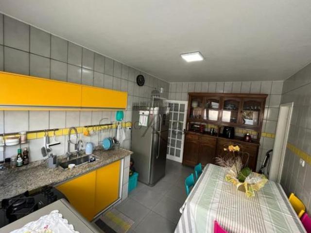 Casa Jacareí Centro 3 Dormitórios 129m² Aceita Permuta