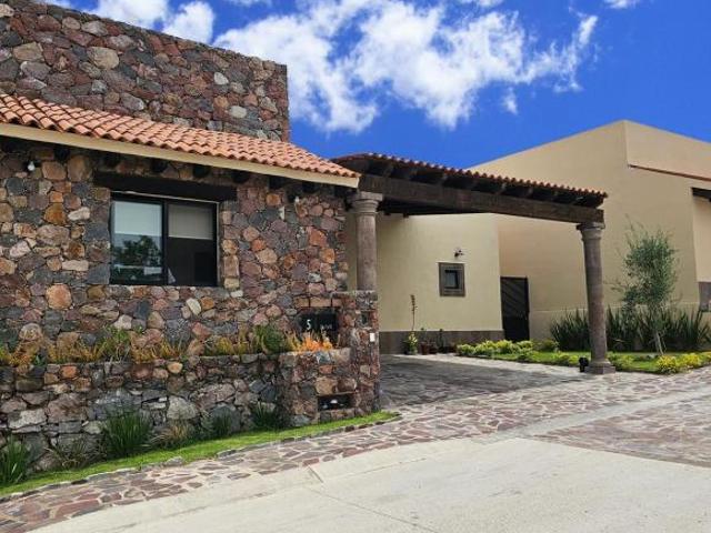 Casa Jade 1 planta, 230m² construcción, terreno 450m² frente a Ventanas Club de Golf San Miguel