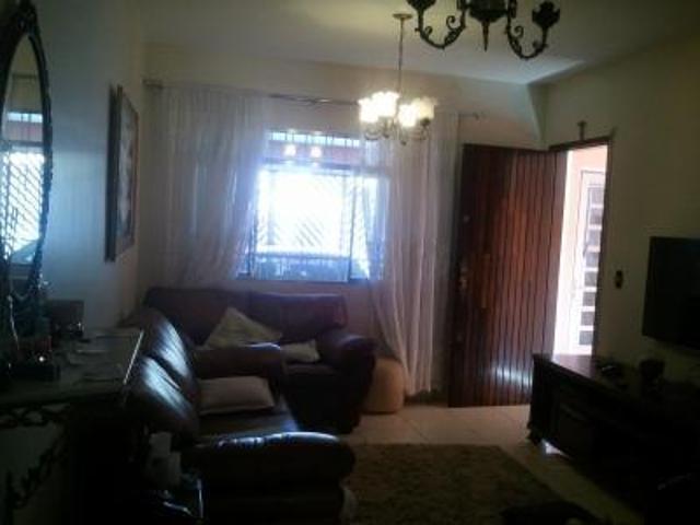 Casa Jardim Veloso