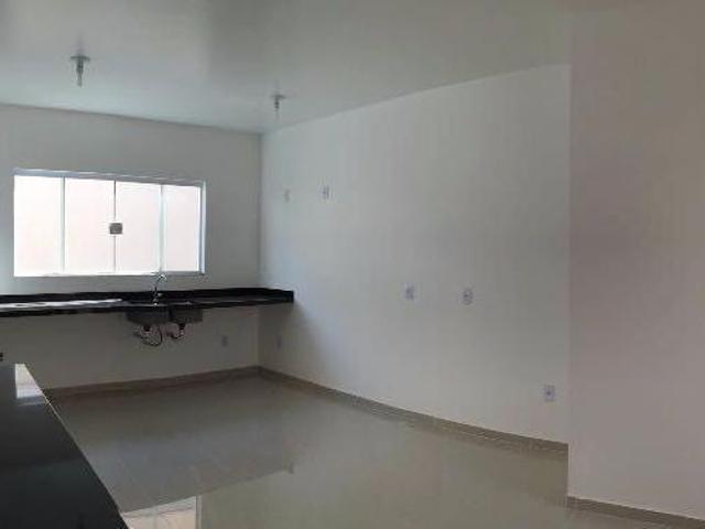 CASA JARDIM YPÊ II BOTUCATU / SP