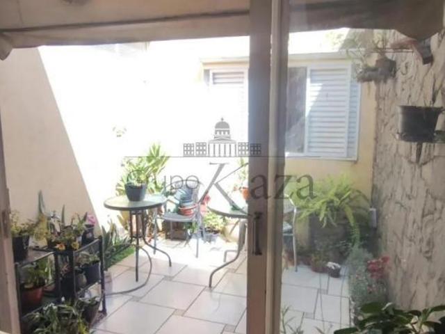 Casa Jardim Bela Vista Jacareí 3 Dormitórios 180m²