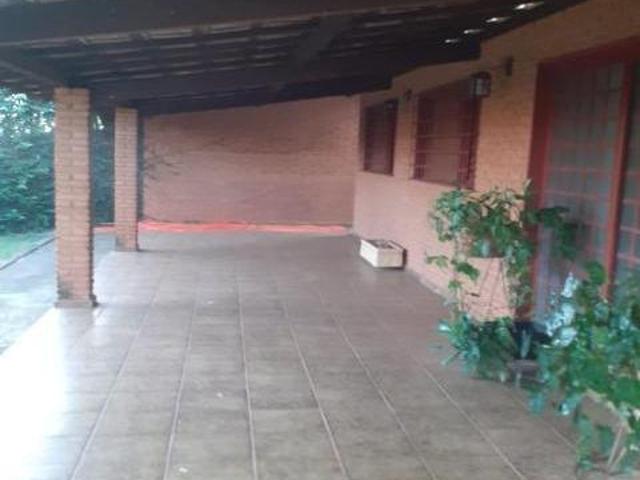 Casa Jardim Caparroz
