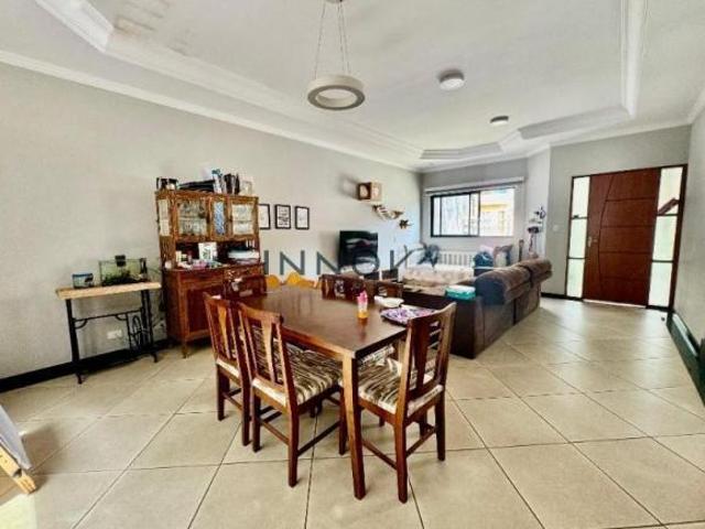 Casa, Jardim das Hortênsias, Poços de Caldas, MG