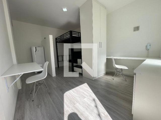 Casa, Jardim Éster Yolanda, 1 Quarto, 25 m2 São Paulo