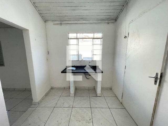Casa, Jardim Éster Yolanda, 1 Quarto, 30 m2 São Paulo