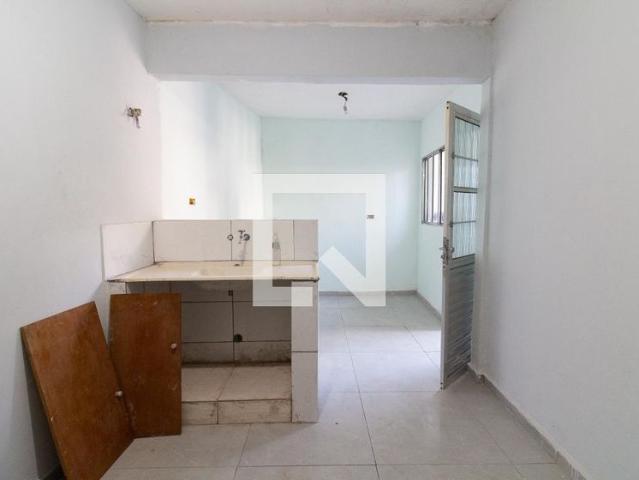 Casa, Jardim Éster Yolanda, 2 Quartos, 50 m2 São Paulo