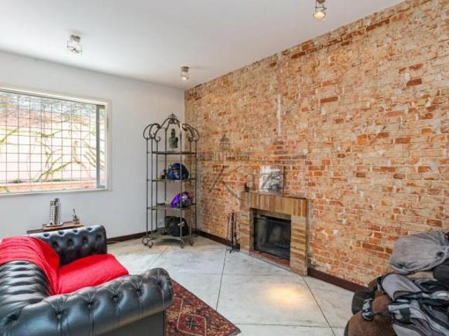 Casa Jardim Europa 1 Dormitório 302m²