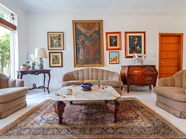 CASA JARDIM GUEDALA 5 DORMITÓRIOS
