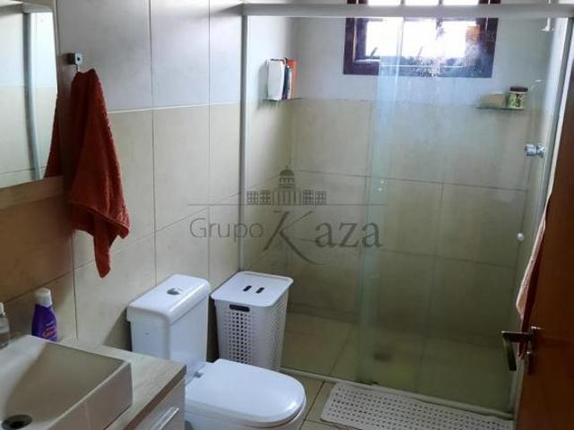 Casa Jardim Imperial 3 Dormitórios 100m²