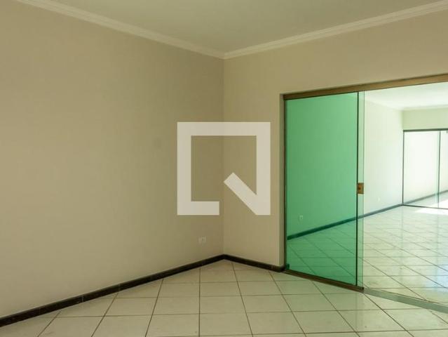 Casa, Jardim Ipiranga, 3 Quartos, 245 m2 Americana