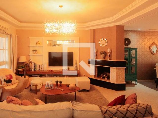 Casa, Jardim Itu Sabará, 3 Quartos, 281 m2 Porto Alegre